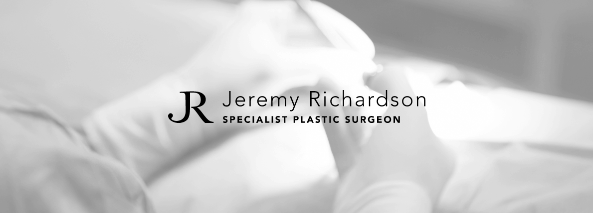 Dr Jeremy Richardson, Specialist Plastic Surgeon, blog image 03, facelift